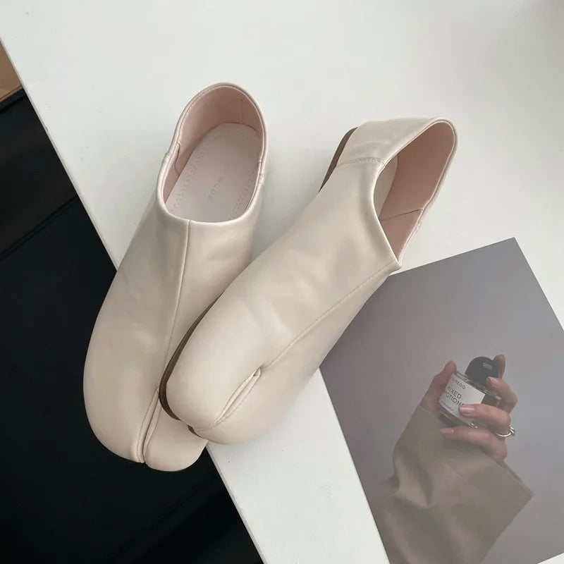 Xajzpa Women Flats Tabi Ninja Moccasins Round Split Toe Shallow Lazy Slip On Slingback Mules Leather Shoes Soft Loafers Slip