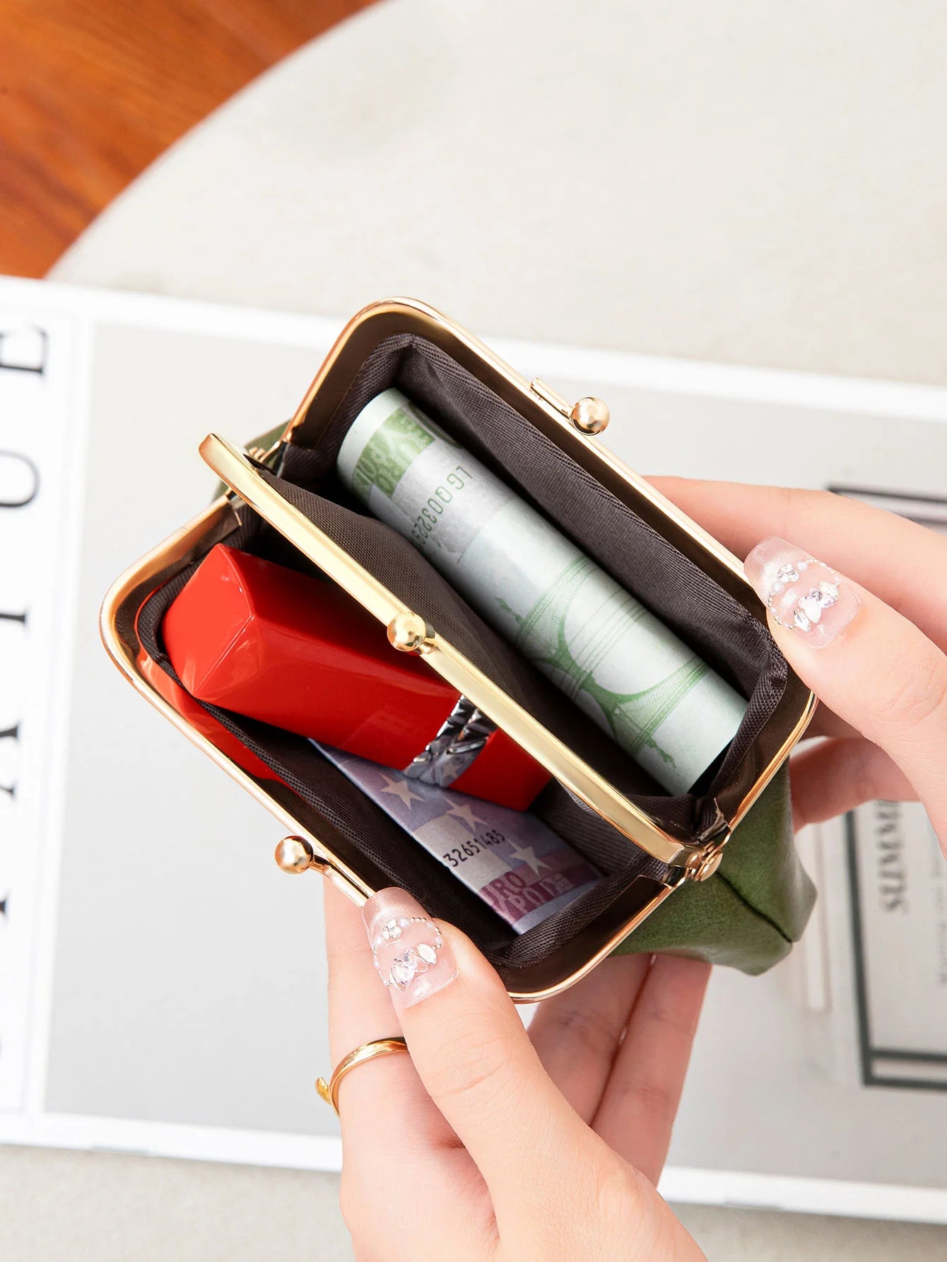 Xajzpa Cute Clip Lock Women's Coin Purse Retro Solid Color Bifold Kiss Lock Small Wallet Simple PU Leather Lipstick Portable Pocket Bag