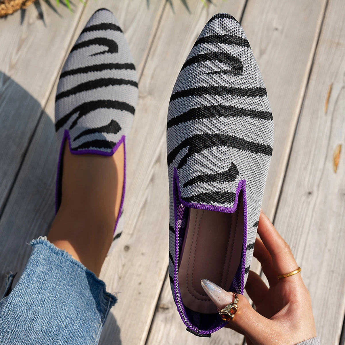 Xajzpa New Women Shoes Flat Knit Breathable Square Heel Fashionable Beautiful Princess Antiskid Rubber Sole Loafers Zapatos De Mujer