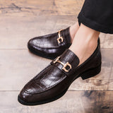 Xajzpa Pointed men's shoes wear high-end wedding shoes in the printed office, formal men's shoes for wedding banquets