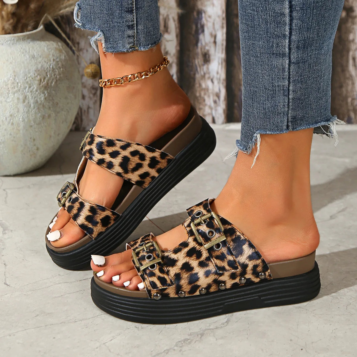 Xajzpa Low Leopard Shoes Slippers Women Summer Big Size Platform Slides Pantofle 2025 PU Fabric Buckle Strap Rome Rubber Hoof Heels