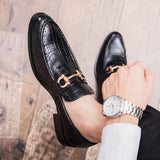 Xajzpa Pointed men's shoes wear high-end wedding shoes in the printed office, formal men's shoes for wedding banquets