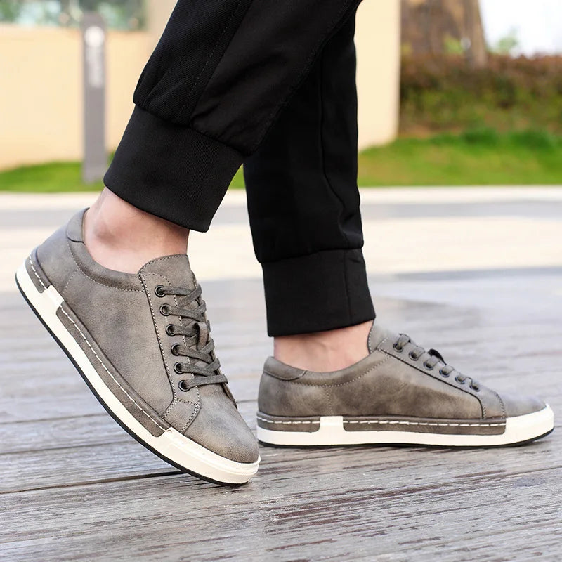 Xajzpa Men's Casual Leather Shoes for Men Fashion Four Seasons Breathable Lace-up Athletic Shoes Shallow Skate Shoes Large Sizes 38-48