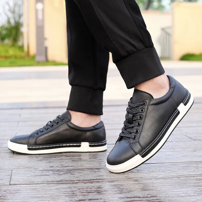 Xajzpa Men's Casual Leather Shoes for Men Fashion Four Seasons Breathable Lace-up Athletic Shoes Shallow Skate Shoes Large Sizes 38-48