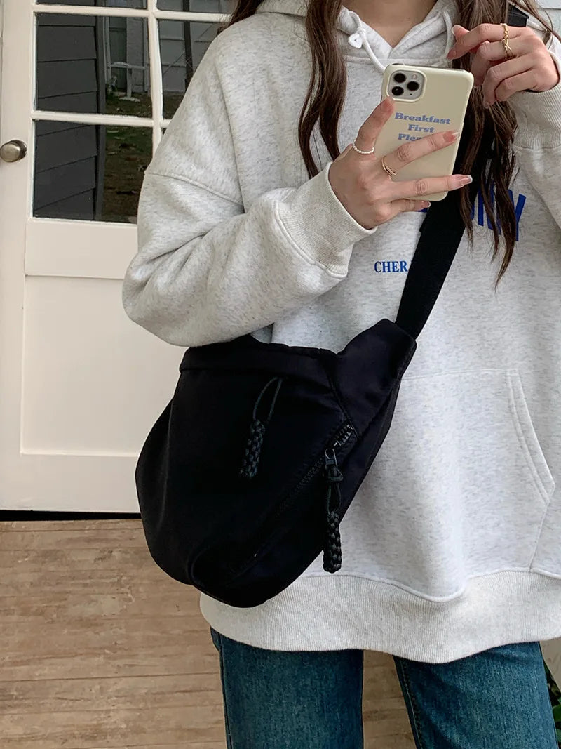 Xajzpa Korean Simplified New Moon Bag Fashionable Design Wheat ear Cross Body Bag Versatile High end Single Shoulder Dumpling Bag