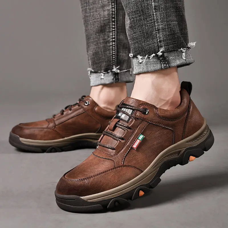 Xajzpa Novel Mountaineering Shoes Men's Casual Business Shoes Fashionable and Comfortable Outdoor Sports New Men's Shoes