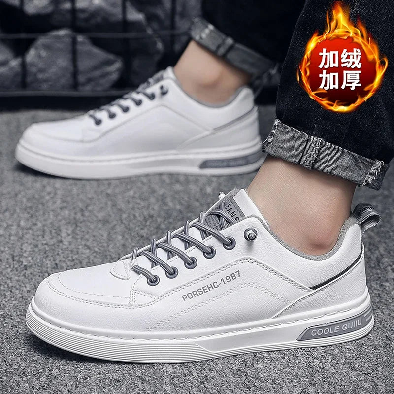 Xajzpa Little White Shoes for Men with Plush Warm Thick Soled Leather Shoes, Winter Casual Sports, Outdoor Walking, and Board Shoes