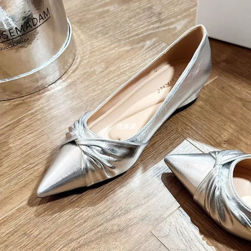Xajzpa New Fashion Women Flats Pointed Shoes for Women Apricot Leather Casual Loafers Slip on Moccasins Large Size Flat Shoes for Women