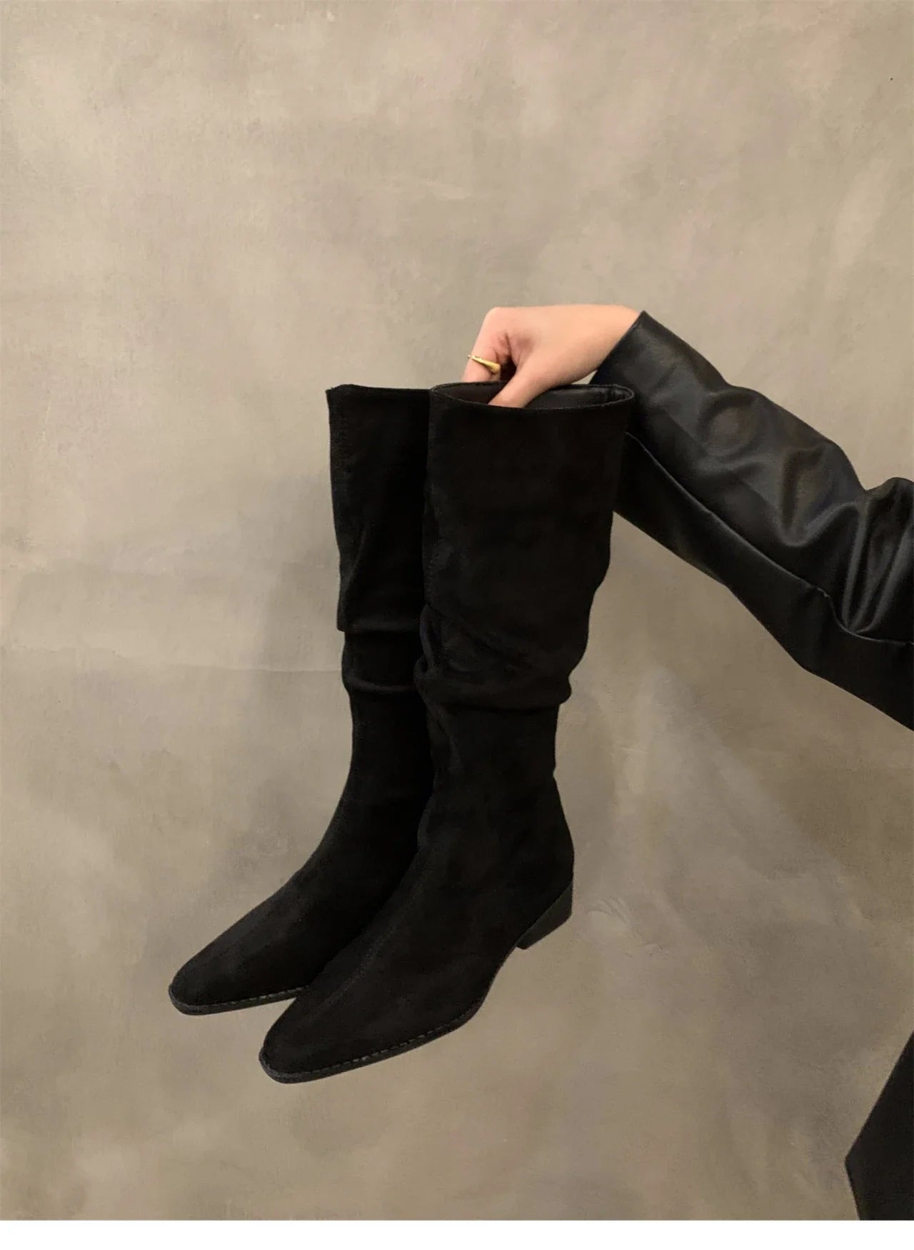 Xajzpa  Women Knee High Boots Autumn Winter Female Shoes Fashion Female Slip-on Folds Low Heel Pointed Toe Long Boots Botas De Mujer