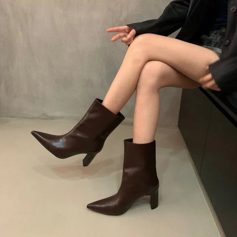Xajzpa New Style Fashion Women's Black Winter Zipper Warm Plush Ankle Boots Women Square Heel Zip Lady Footwear Shoes Super Big Size