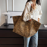 Chic Leopard Print High-Capacity Tote: Effortless Access, Perfect Daily & Commuter Shoulder Bag