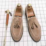 Xajzpa Fashion Brand Men's Tassel Suede Slip-on Leather Driving Shoes Designer Mens Moccasins Retro Pointed Banquet Social Shoes Male