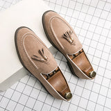 Xajzpa Fashion Brand Men's Tassel Suede Slip-on Leather Driving Shoes Designer Mens Moccasins Retro Pointed Banquet Social Shoes Male