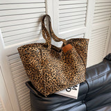 Chic Leopard Print High-Capacity Tote: Effortless Access, Perfect Daily & Commuter Shoulder Bag