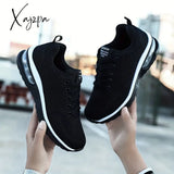 Spring & Summer Ready: Men’s Solid Color Knitted Sneakers - Air-Cushioned Lace-Up For Ultimate