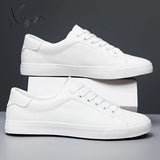 Ultra-Comfortable Classic Mens Sneakers - Secure Lace-Up Sporty Yet Refined Style Fashion-Forward