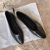 Withered French Fashion Elegant Texture Leather Flat Shoes Vintage Pointy Ballet Women’s Slip-On