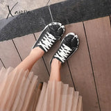 Women Split Toe Ninja Tabi Canvas Sneakers Woman Lace Up Casual Vulcanized Flats Ladies Round