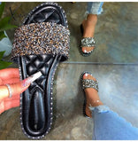 Xajzpa - Casual Beaded Flat Slippers Black / 35