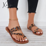 Xajzpa - Toe Ring Leopard Wide Slide Sandals Flat Beach Slippers / 5