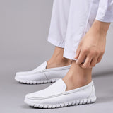 Xajzpa - Hospital men's white nurse shoes comfortable soft soled leather shoes Flat heel elastic sole casual shoes work shoes